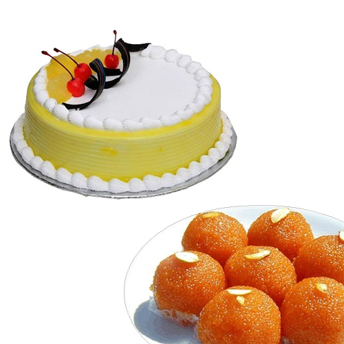1/2Kg Pineapple Cake & 1/2Kg Motichoor Ladoo cake delivery Delhi